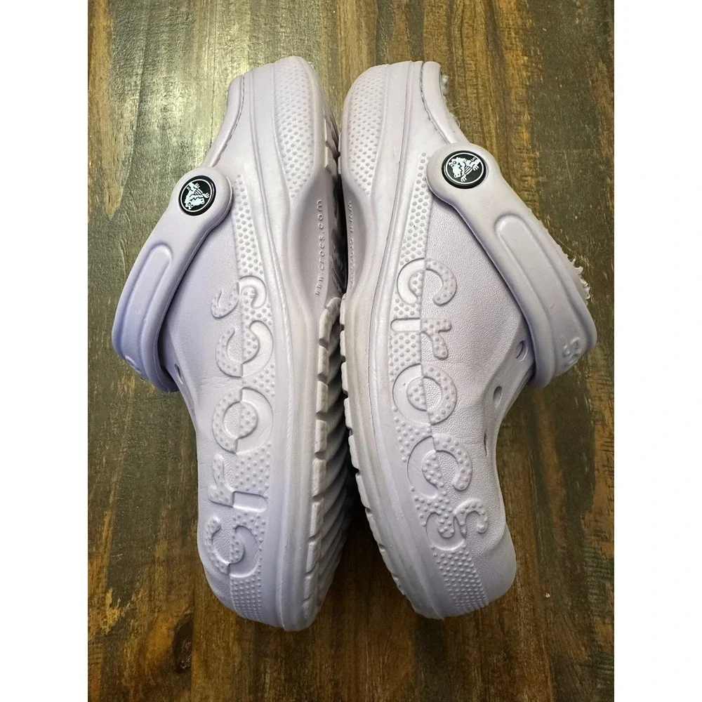 Crocs Classic Lined Clogs Lavender Light Purple Fuzzy Warm Woman's 6 Men‎ 4